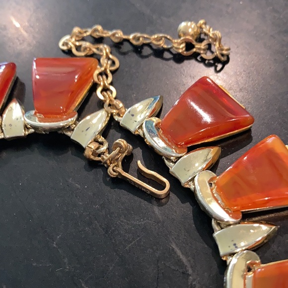 Vintage Charel Lucite Red Orange Choker Necklace - Picture 5 of 10